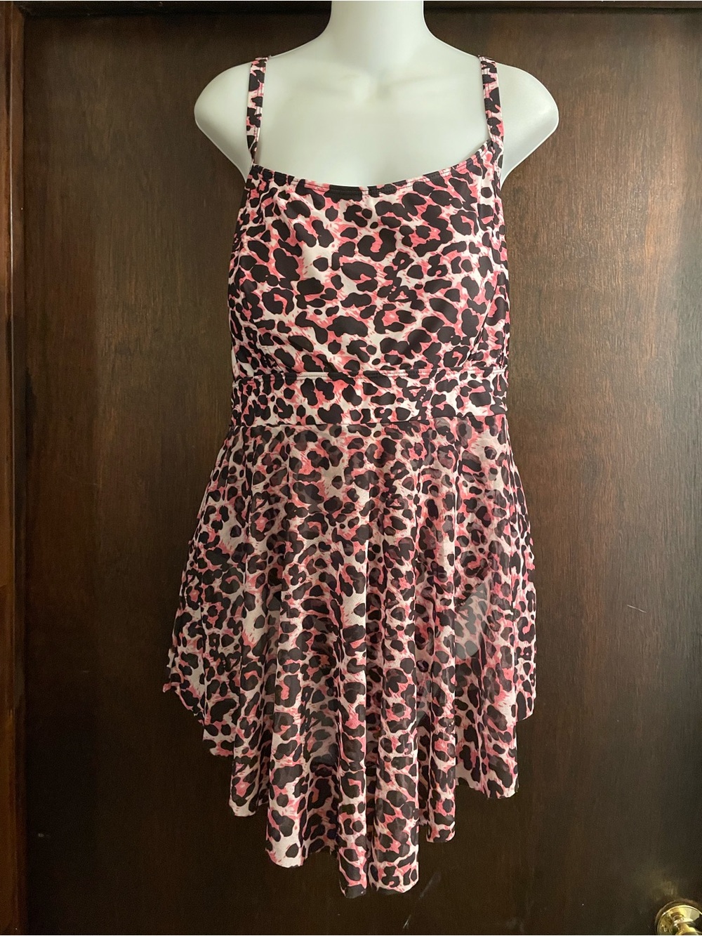 Unbranded Women's size 4X Pink & Black Animal Print One Piece Swimsuit Swimdress